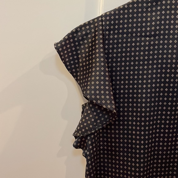 Ann Taylor Blouse size XXSP - Picture 7 of 9